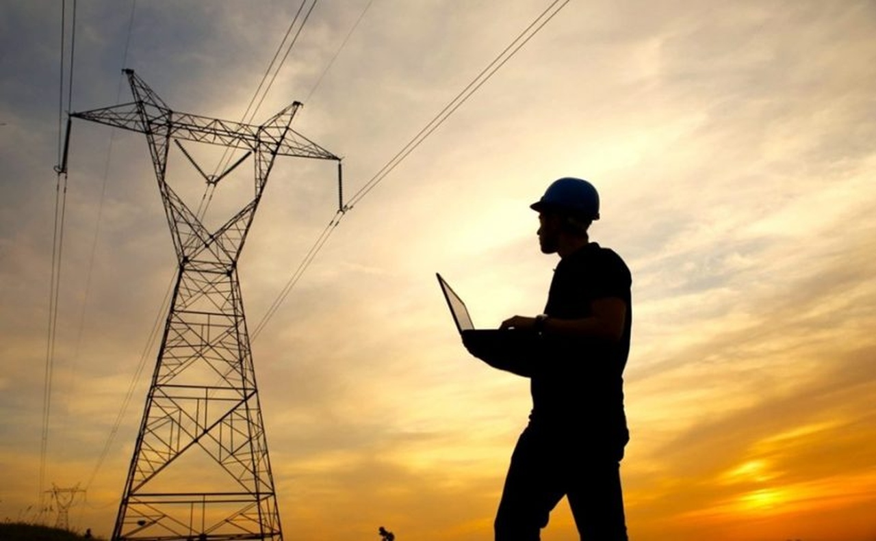 Directora Nacional de Planificação e Cooperação Internacional do MIREME Defende Investimentos Para Projectos Energéticos